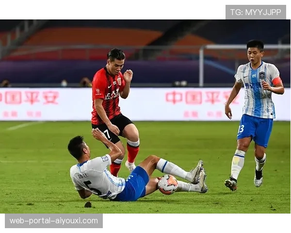飞翼队核心后卫阿丽莎·格雷确认将接受手腕手术，无限期缺阵